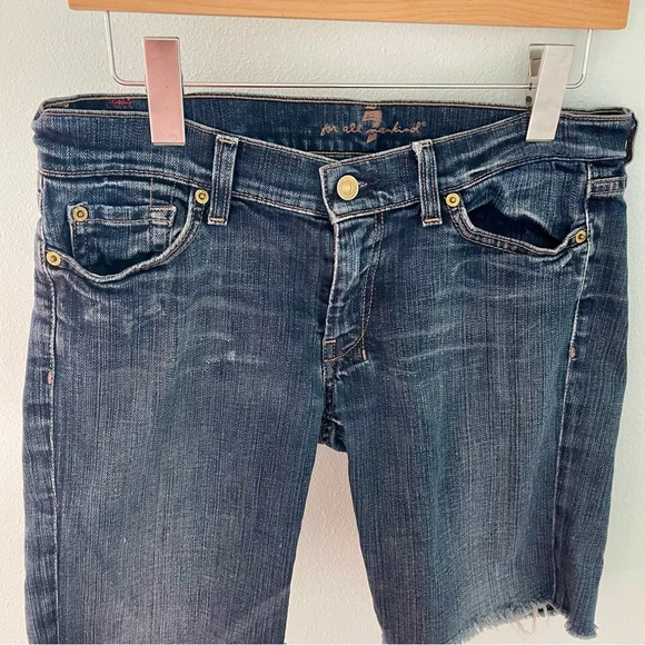 7 For All Mankind DOJO medium wash shorts size 29 - Picture 2 of 9
